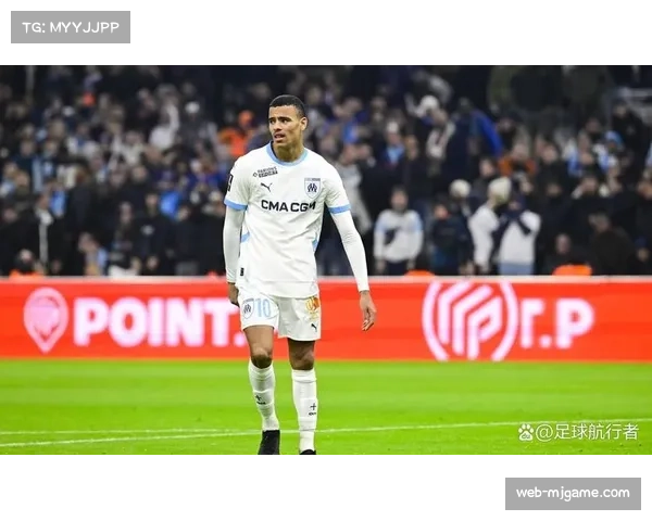 格林伍德轻巧挑射破门,21轮14球领跑法甲射手榜 格林伍德轻巧挑射破门,21轮14球领跑法甲射手榜